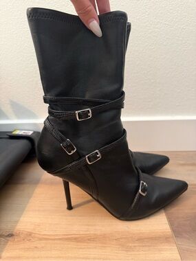 Steve Madden Steele black heeled boots with buckle details